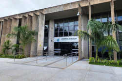 Projeto obriga empresas a enviar boletos com 10 dias de antecedência e multa de R$ 5,5 mil