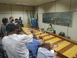 “Eu estava de roupa íntima”, reclama vereadora alvo de operação da PF