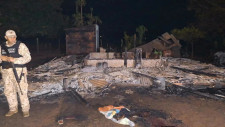 Homens armados invadem unidade policial e deixam 3 oficiais mortos no Paraguai