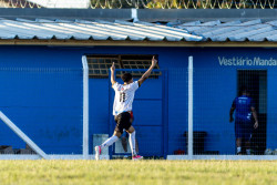 Misto vence Comercial em Campo Grande e se aproxima do retorno à Série A