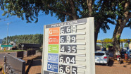 Preço da gasolina cai em Dourados, mas diferença entre postos chega a R$ 0,30