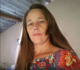 Mulher de 45 anos morre após ser atacada e esfaqueada pelo ex-namorado