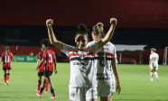 São Paulo vence Vitória e assume liderança do Brasileirão Feminino