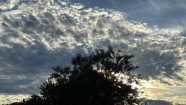 Segunda-feira de céu nublado, sol e tempo firme em Dourados