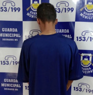 Guarda Municipal recaptura fugitivo do sistema prisional armado com faca