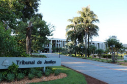 Tribunal mantém condenação de pastor que prometia curas milagrosas e fez vítima em Dourados