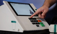 Assinatura digital e lacração impedem alteração em sistemas eleitorais