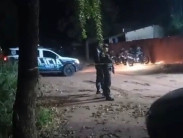 Procurado por roubo morre após atirar contra policiais militares