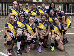 Prefeitura reforça incentivo ao esporte com apoio ao torneio de vôlei feminino