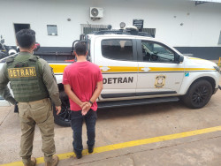 Motorista de aplicativo com mandado de prisão é preso após ser localizado  por monitoramento viário