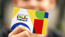 Beneficiários com NIS de final 4 recebem Bolsa Família de agosto
