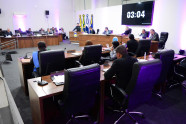 Câmara de Dourados aprova projetos e reforça apoio a programa de proteção às mulheres