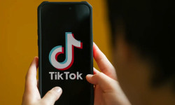 Brasil multa TikTok em R$ 153,7 milhões por falhas em dados de adolescentes