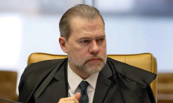 Dias Toffoli libera campanha de Renan Santos pela internet