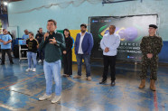 Hora Cívica tem fanfarra estudantil e Banda do Exército na Escola Loide