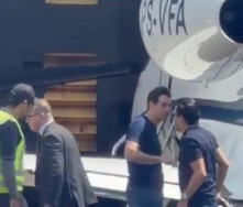 Candidato, João Henrique denuncia secretário de Governo de Riedel em avião da JBS