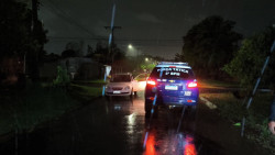 Homem é morto ao apontar arma para policiais após furtar Corsa no centro de Dourados