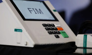 IA e vídeos falsos superam fake news como maior ameaça à democracia