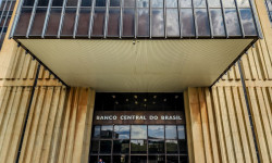Banco Central reduz projeção de crescimento da economia para 1,8%