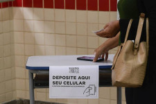 Equipamentos que comprometem o sigilo do voto não podem entrar na cabine