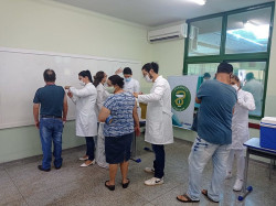 Saúde aplica 700 doses de vacina em Ação na escola Capilé