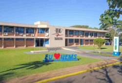 Uems convoca alunos para bolsas de extensão universitária