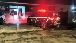 Polícia Civil prende dupla que tentou matar homem a golpes de faca na Hayel Bon Faker