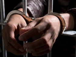 Homem que matou mulher na frente dos filhos é condenado a 45 anos de prisão