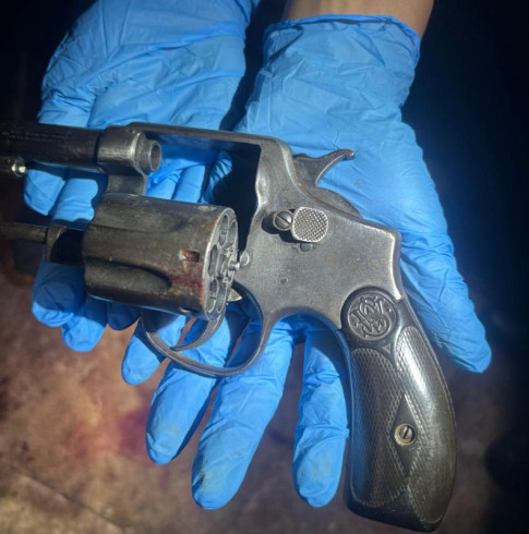 Tentativa de abordagem termina em cofronto e investigado morto pelo Choque