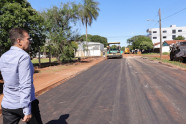 Após chuvarada, prefeitura acelera obras de recapeamento no fim de semana