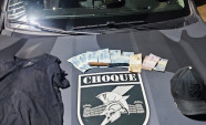 Câmeras ajudam Choque a localizar suspeito de roubo a farmácia na Capital