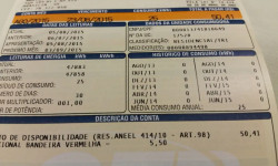 Prévia da inflação oficial cai pela metade e fecha outubro em 0,32%