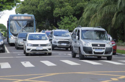 Licenciamento de veículos com placa final 0 vence nesta sexta-feira em MS