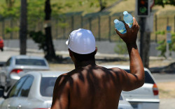 Desemprego deve gerar aumento de trabalhadores informais e MEIs em 2022