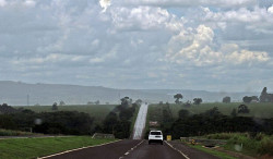 Aumento de nuvens e chuva marcam a quinta-feira em Mato Grosso do Sul