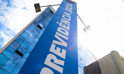 Reforma da Previdência estabelece regras automáticas de transição