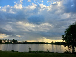 Terça-feira de sol, calor e pancadas de chuva em Mato Grosso do Sul