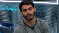 Rodolffo se desculpa por João e descarta romance com Sarah: "Não bateu"