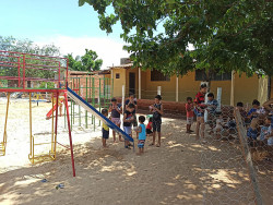 Rotary inaugura parque infantil para crianças das vilas Mariana e Valderez