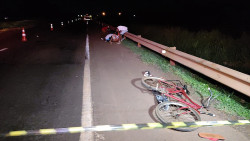 Dois ciclistas morrem atropelados por caminhão na BR-163 em Dourados