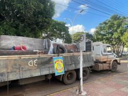 Carreta carregada com 3,1 toneladas de maconha em Ponta Porã (Imagem: Assessoria/ PRF)