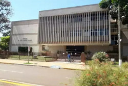 Fórum de Dourados, Conselho Nacional de Justiça (CNJ) determinou ao Tribunal de Justiça de Mato Grosso do Sul (TJMS) que revogue fechamento (Imagem: Reprodução)