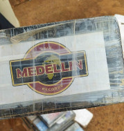 Viajando com filho de 11 anos, douradense é presa com 75 quilos de cocaína