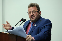 Laudir pede melhorias para Campina Verde, Canaã I e BNH 4º Plano