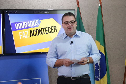 Prefeito Alan Guedes em live para falar dos cem dias de administração (Divulgação)