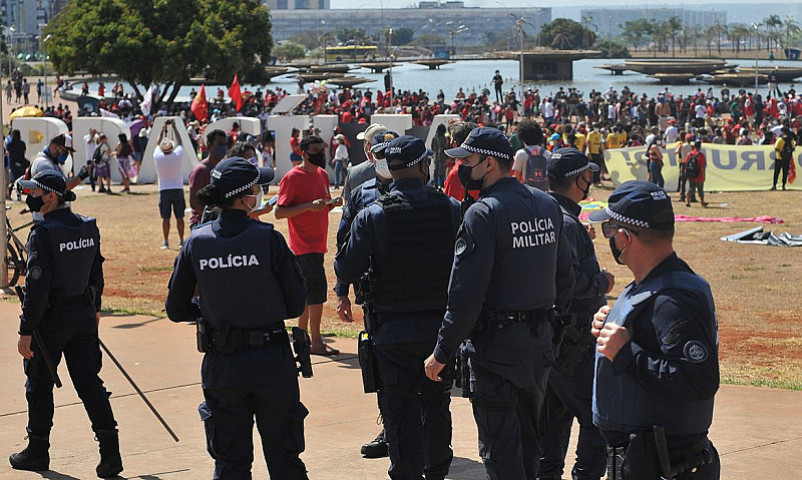 Salário bruto exigido é de até R$ 7 mil (Imagem: Agência Brasil)