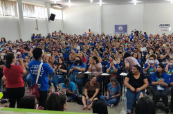 Professores rejeitam proposta da prefeitura e greve chega hoje ao 5º dia