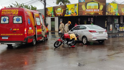 Acidente entre carro e moto na manhã de hoje (Imagem: Adilson Domingos)