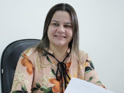 Com 17 votos, Câmara convoca secretária de Educação de Dourados