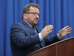 Laudir Munaretto solicita melhorias para quatro regiões de Dourados